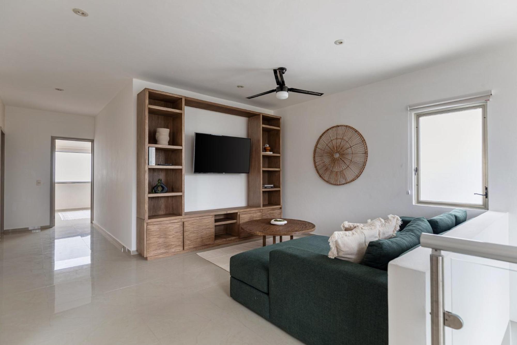 Apartment Large 4br Family House With Pool *